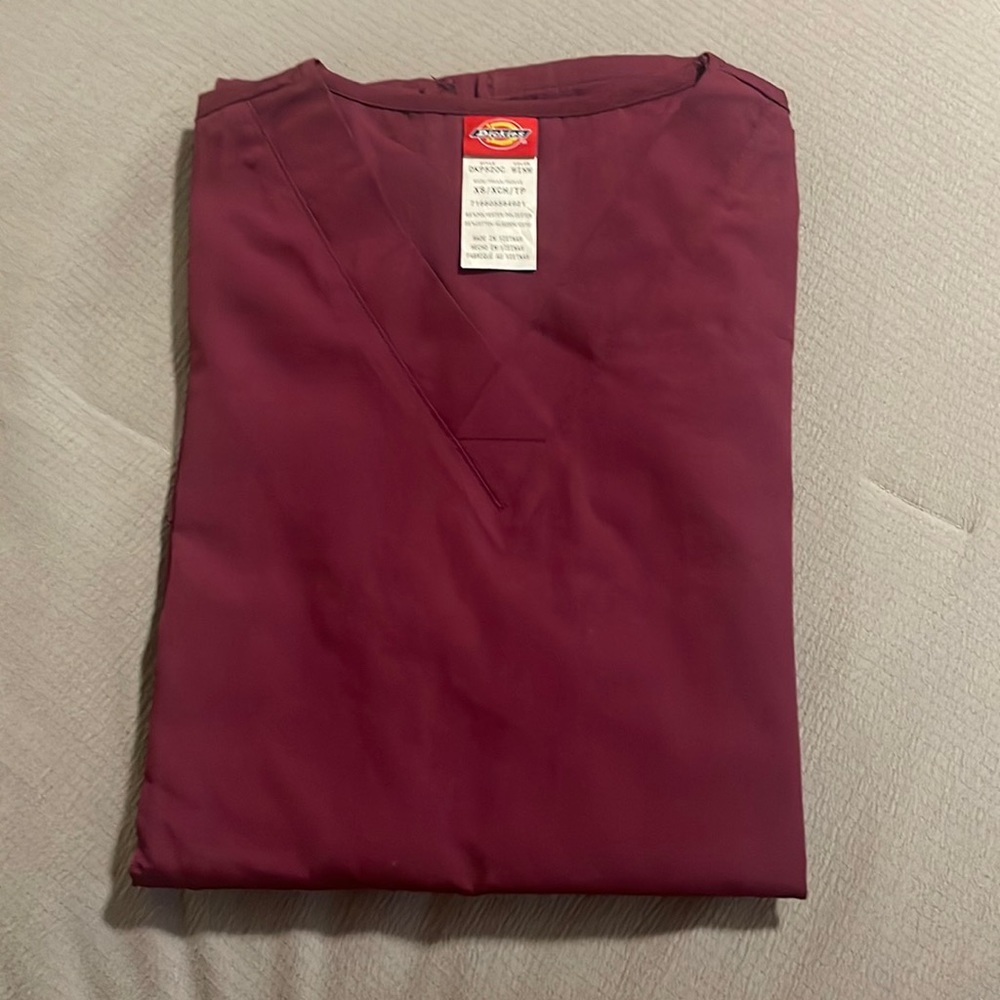 burgundy dickies scrubs